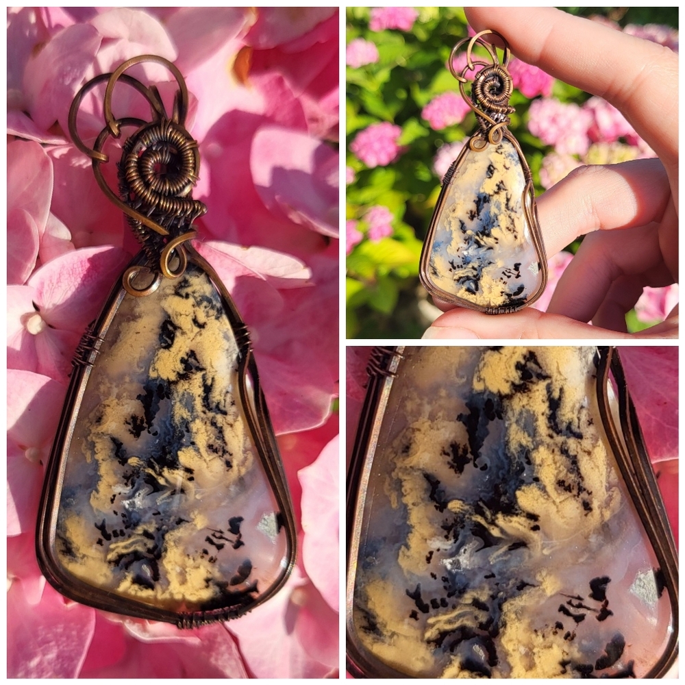 Handcrafted Designer Dendritic Honey Agate Pendant Necklace